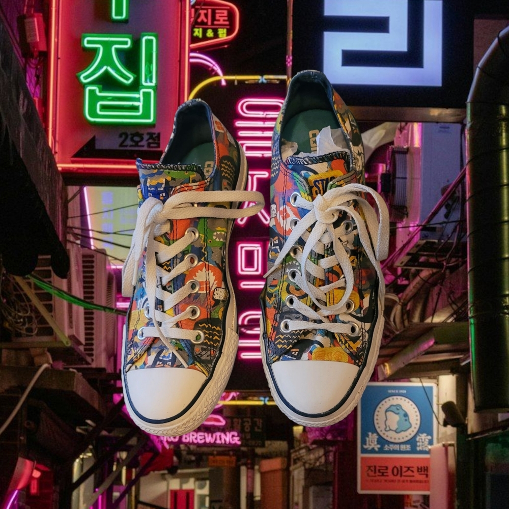 Converse Low Top Asian Graffiti